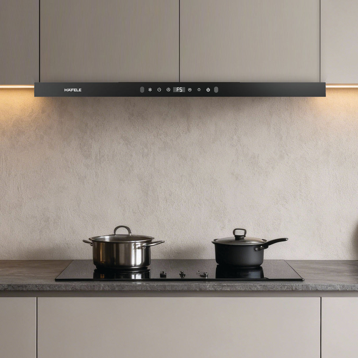 Máy hút mùi gắn tường Hafele HC-H706WB